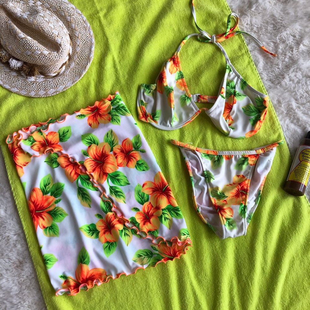 VENUS White Bikini Set with Orange Floral Print